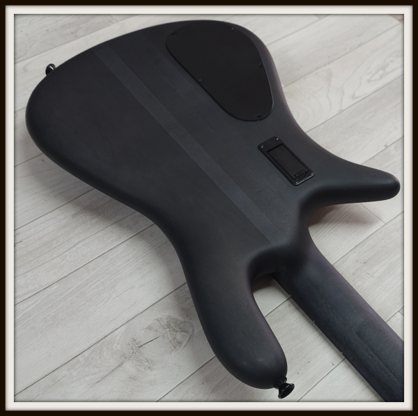 Spector Euro 4 LX Neck-Thru, Nightshade Matte *2nd Hand*